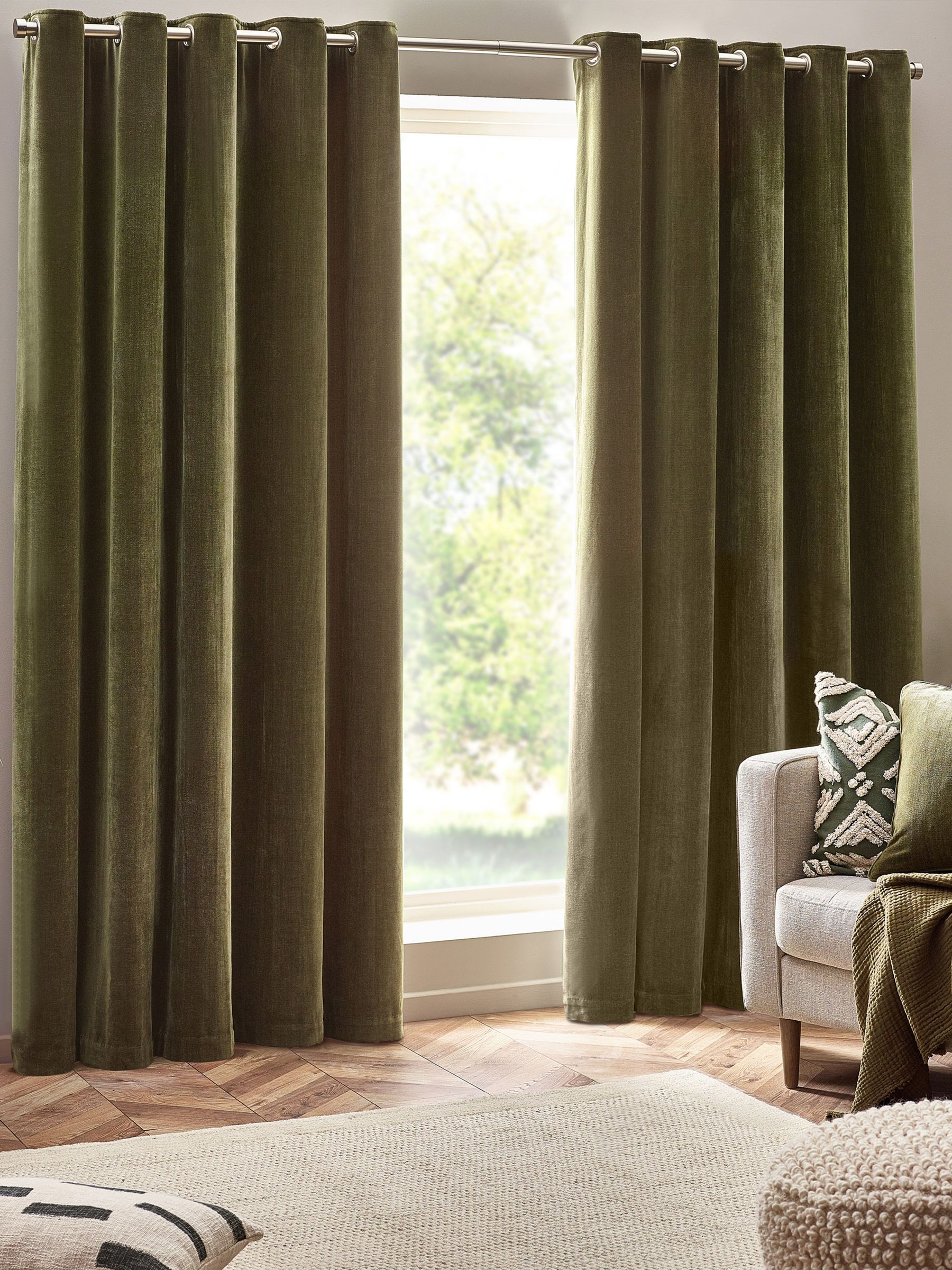 Yard Heavy Chenille Teljesen Lyukazó Függönyök