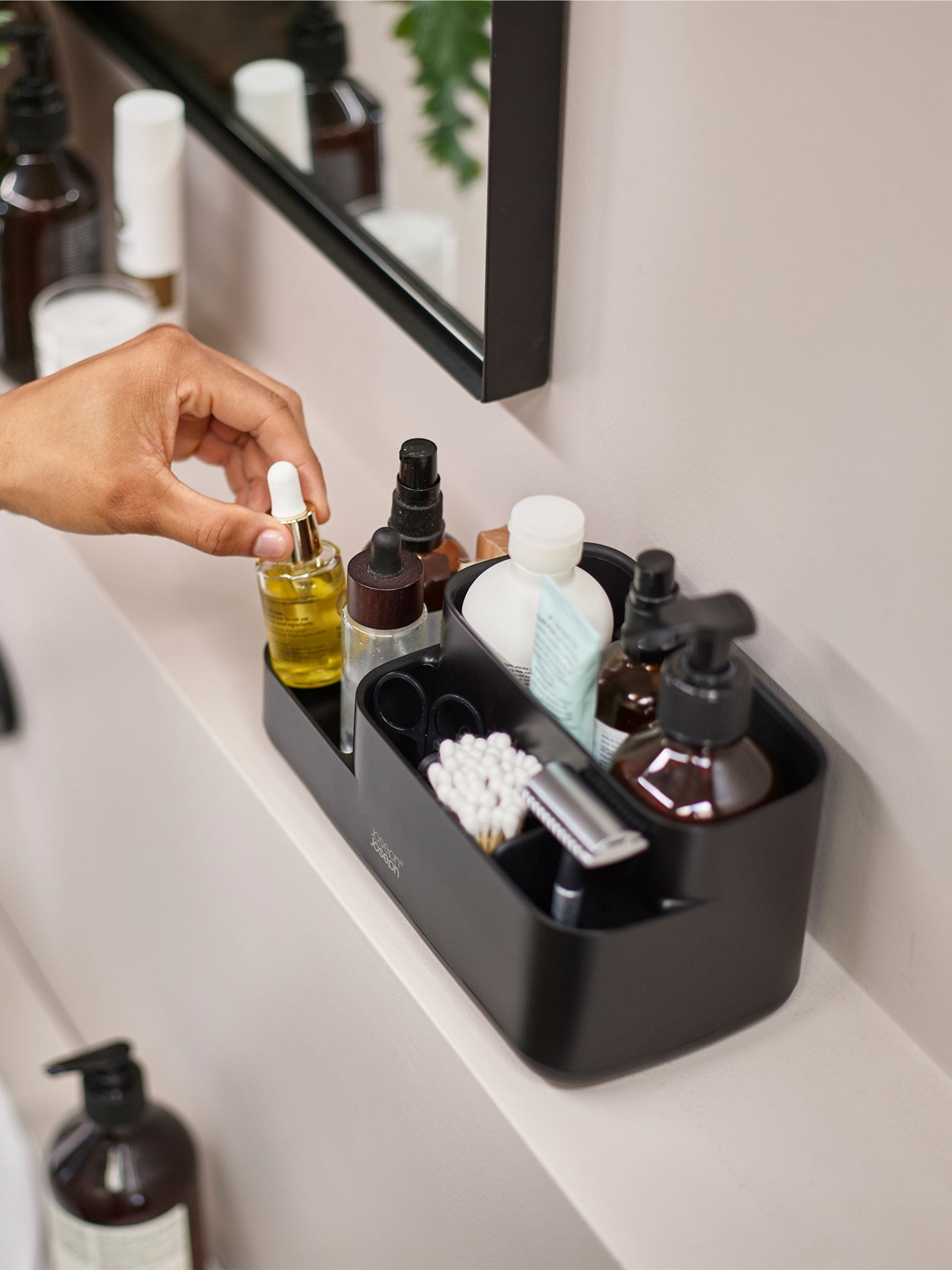 Joseph Joseph Black Easystore Bathroom Caddy