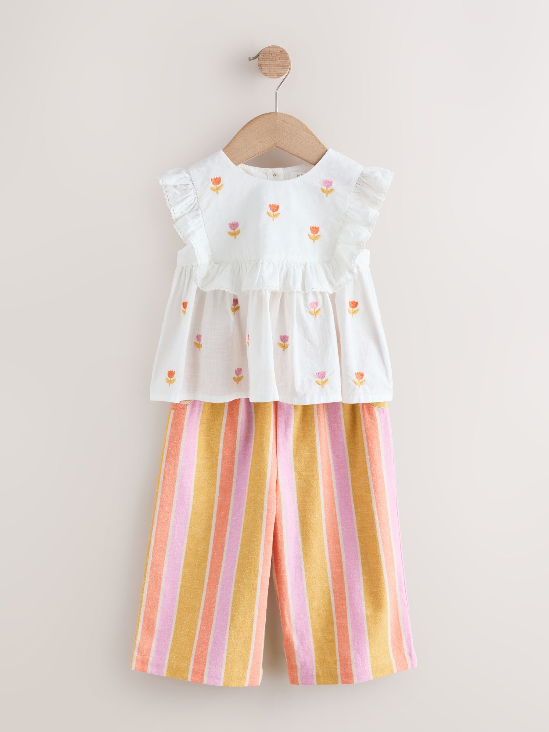Next Damski Peach Pink Embroidered Zestaw Z Bluzką I Spodniami (3 Mies. - 8 Lat)