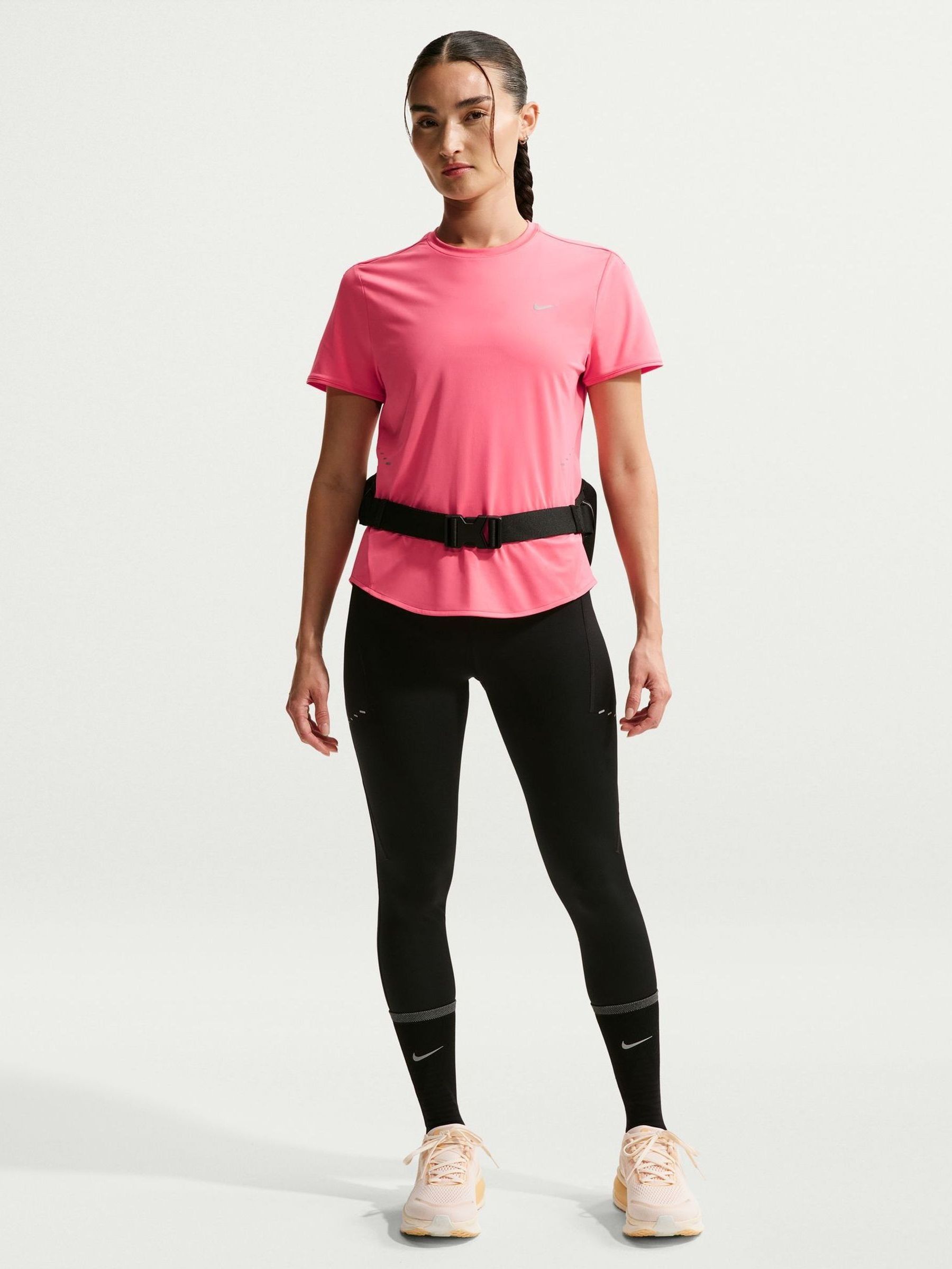Nike Swift Dri-Fit Kortärmad Löpartopp