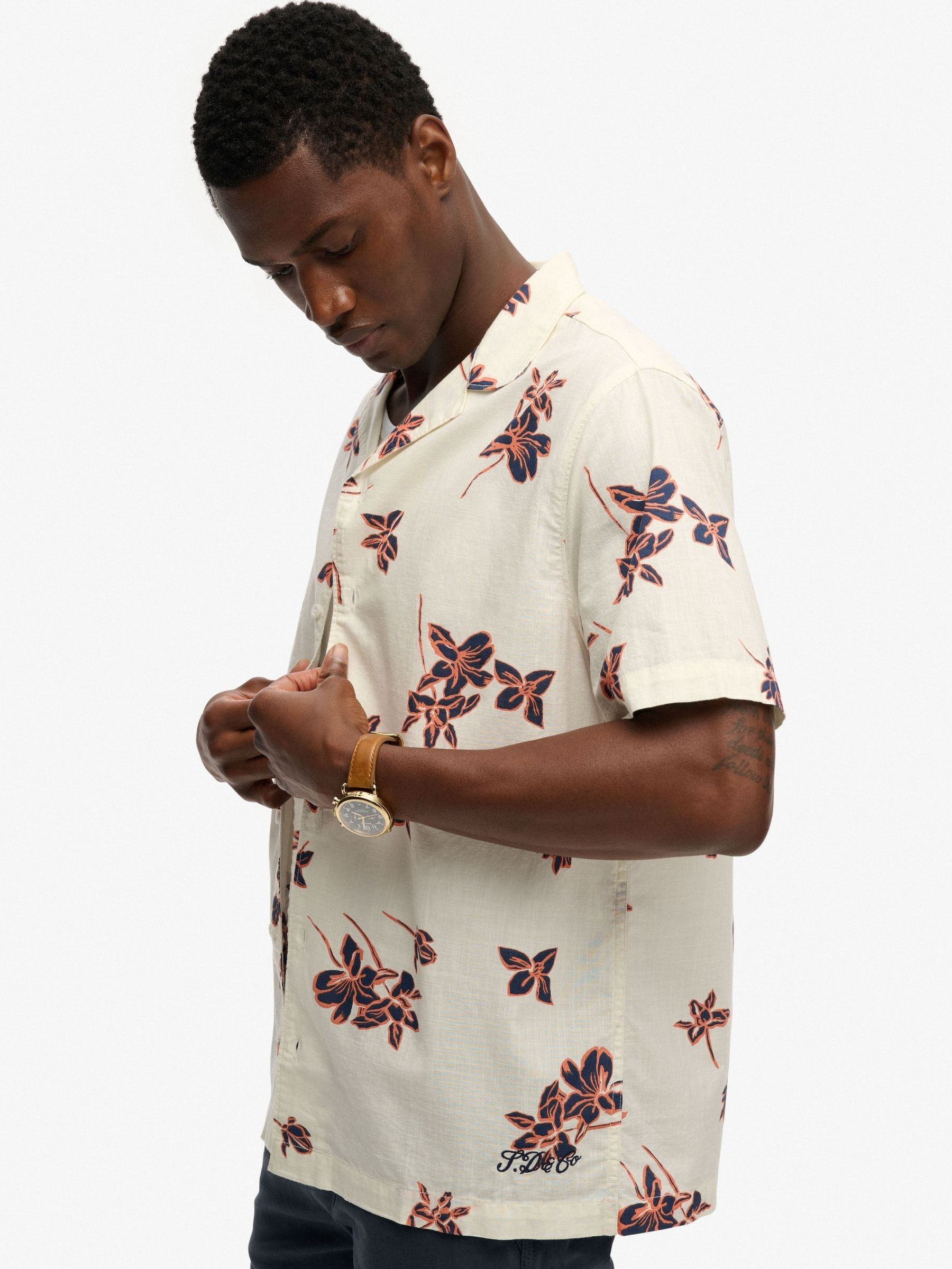 Superdry Uomo Bianco Short Sleeve Printed Beach Shirt - Immagine 1