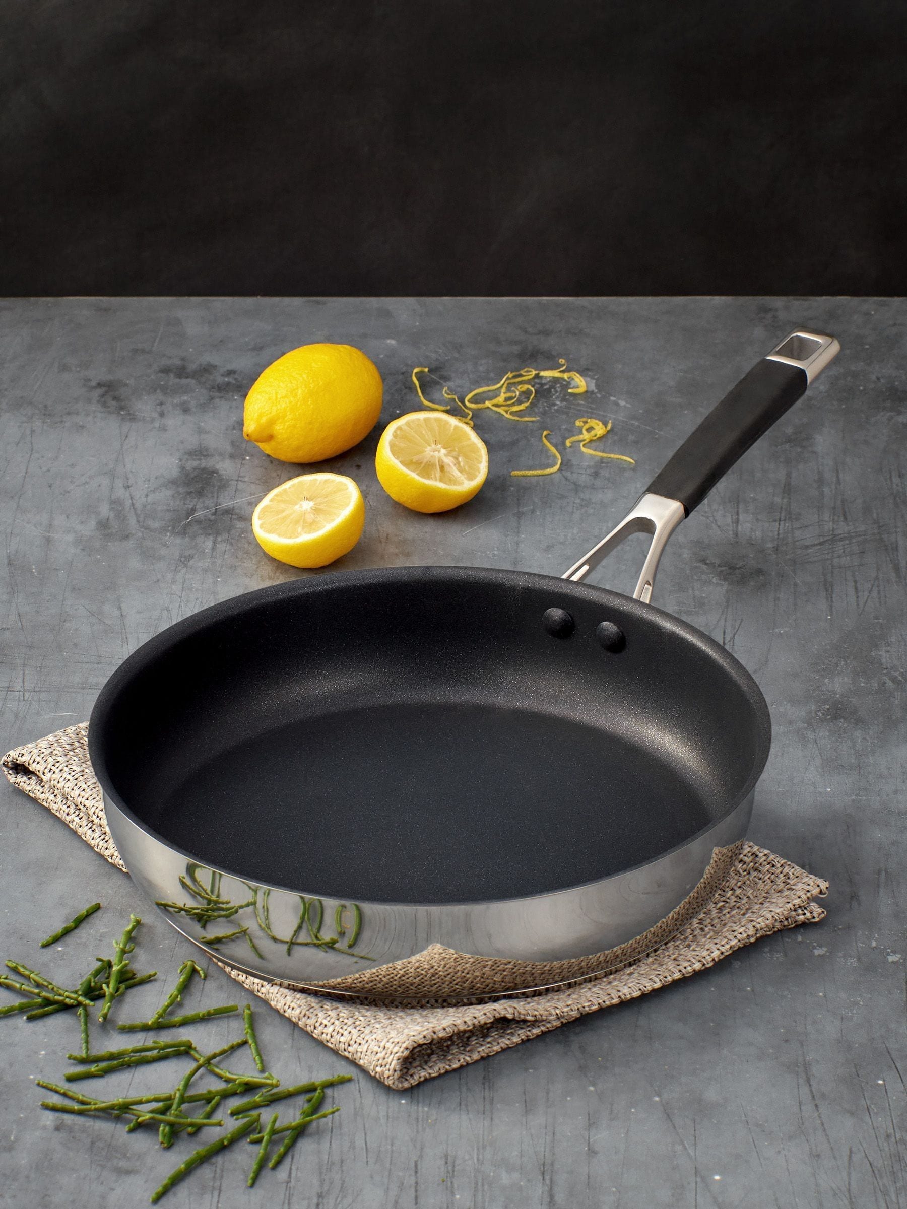 Stellar Silver Flow 26Cm Frying Pan Non-Stick