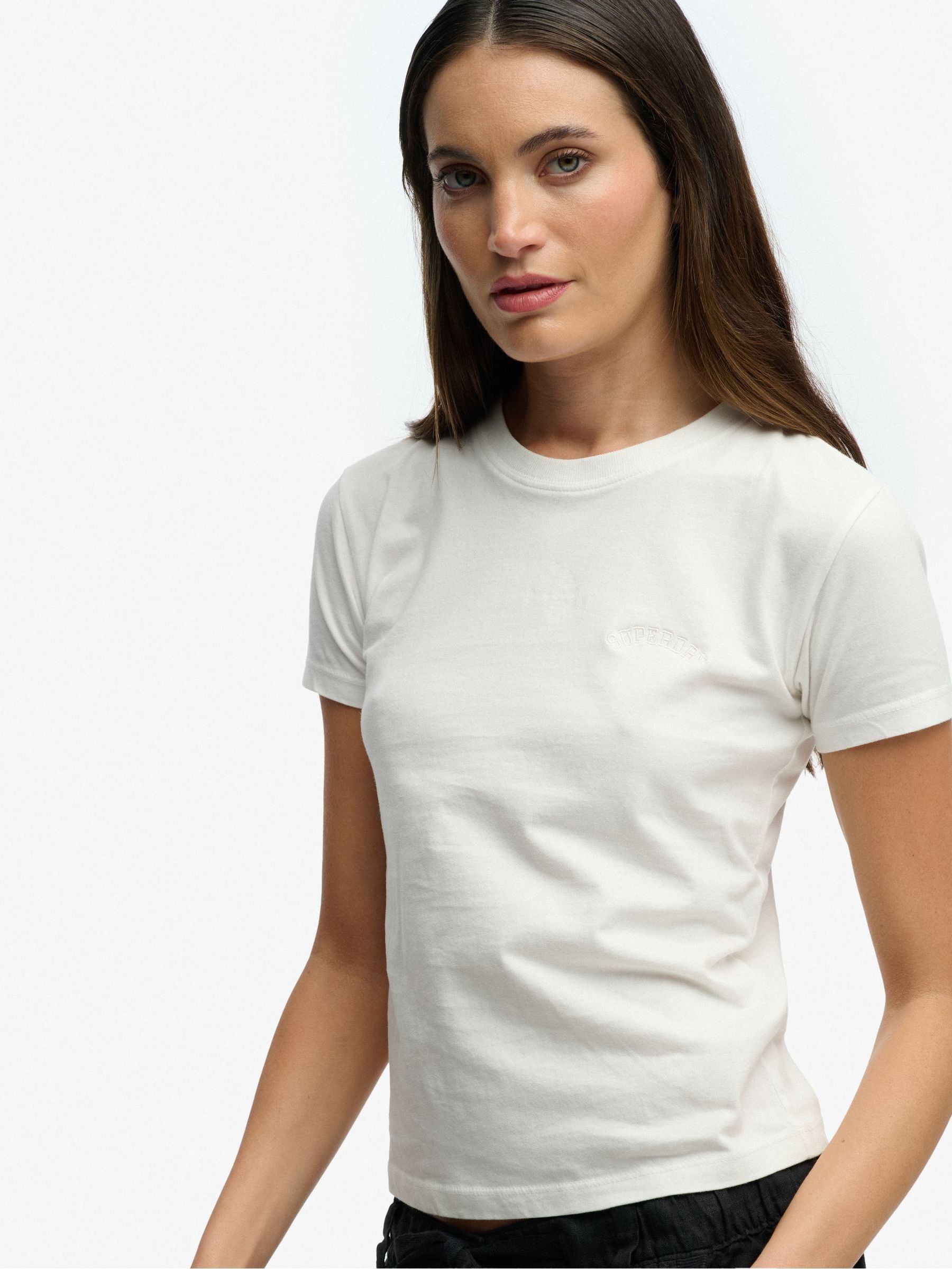 Superdry Damen Weiß T-Shirt Essential Logo - Bild 2