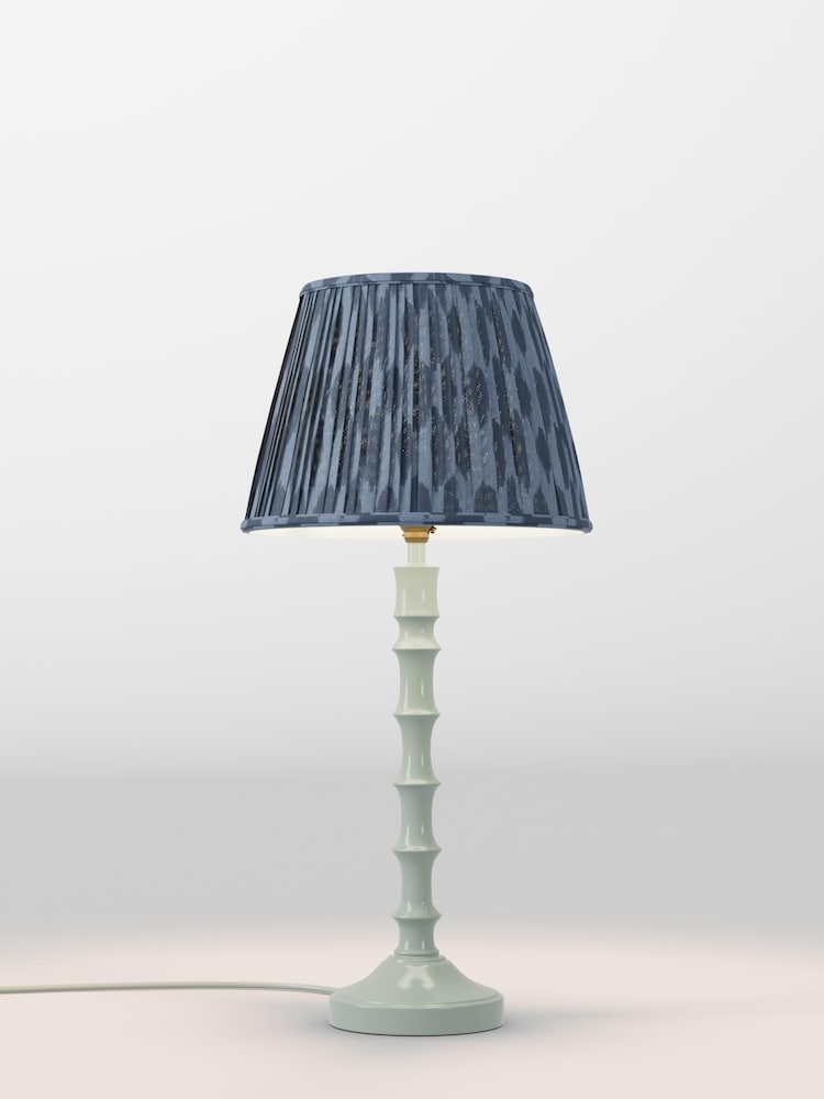 table lamp - Image 1 of 1 table lamp - Image 1 of 1