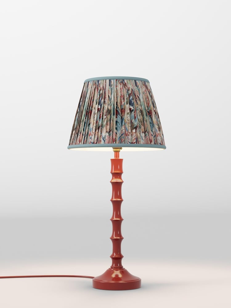 table lamp - Image 1 of 1 table lamp - Image 1 of 1