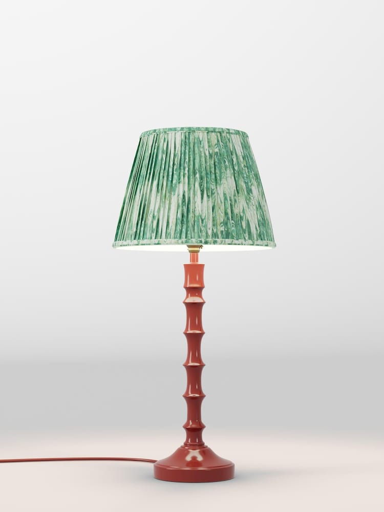 table lamp - Image 1 of 1 table lamp - Image 1 of 1