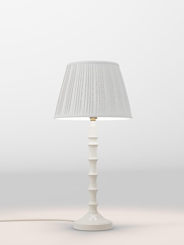 table lamp - Image 1 of 1 table lamp - Image 1 of 1
