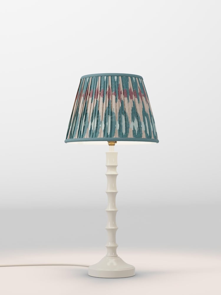 table lamp - Image 1 of 1 table lamp - Image 1 of 1