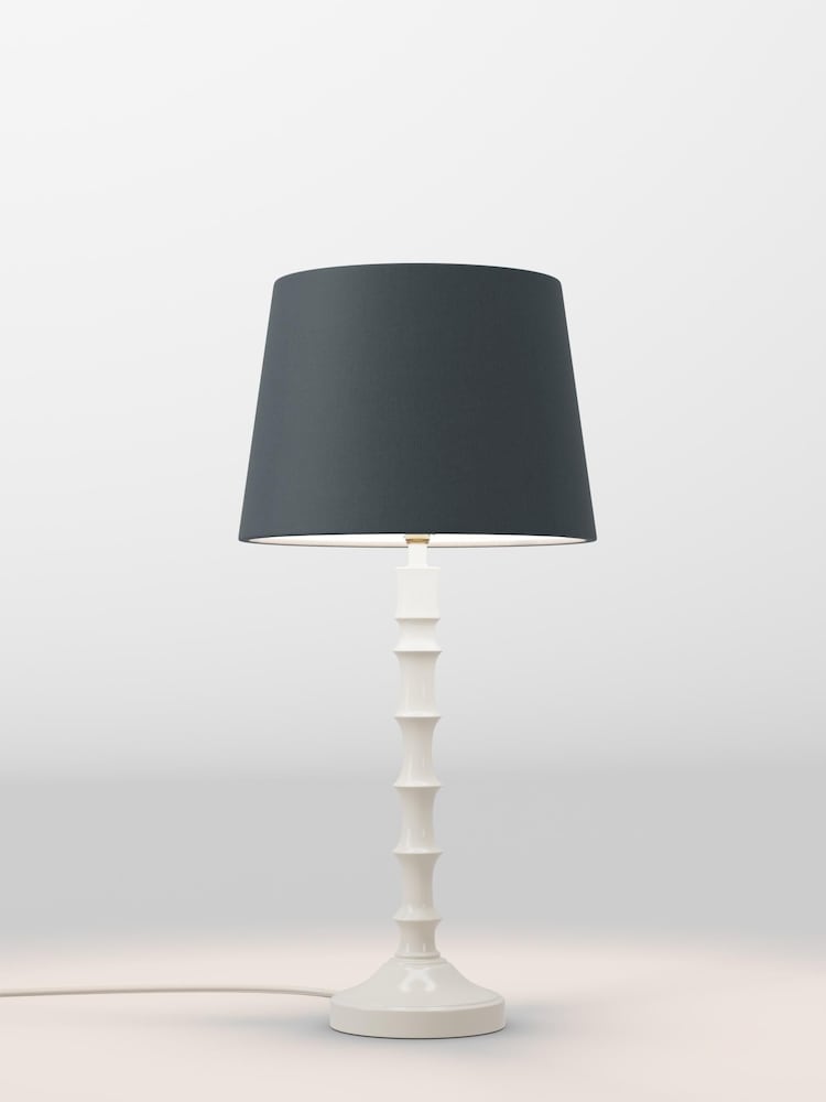 table lamp - Image 1 of 1