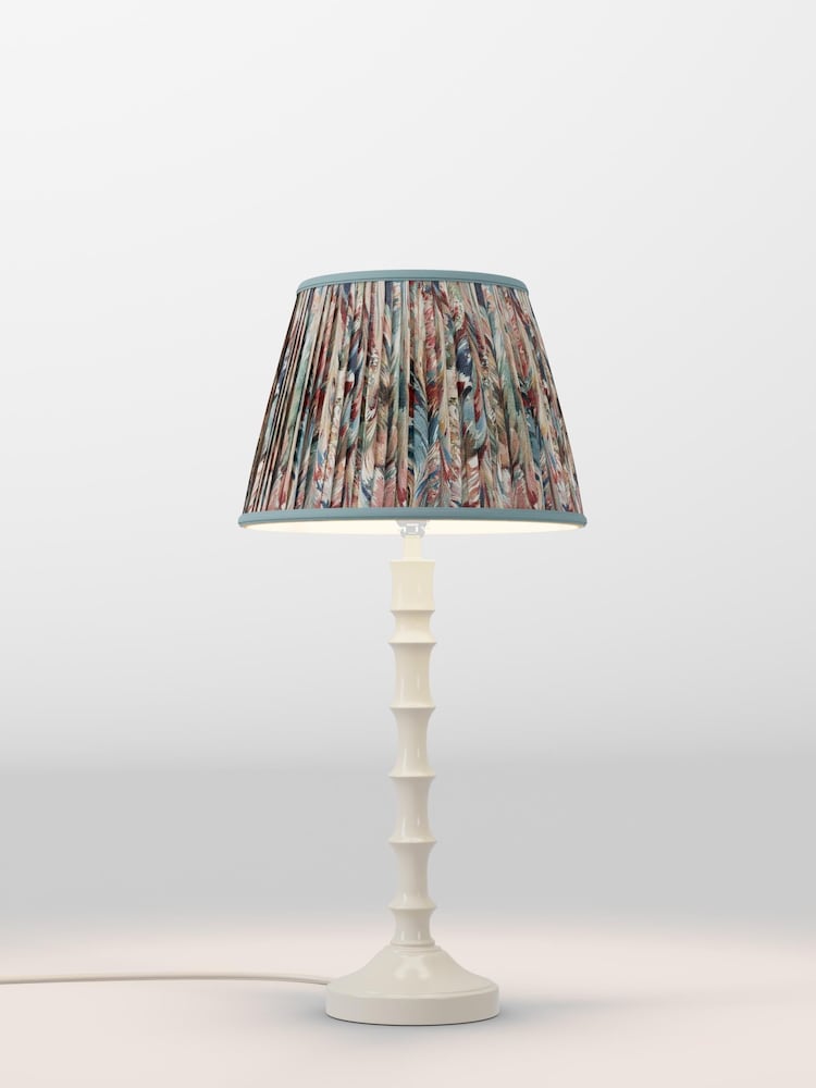 table lamp - Image 1 of 1 table lamp - Image 1 of 1