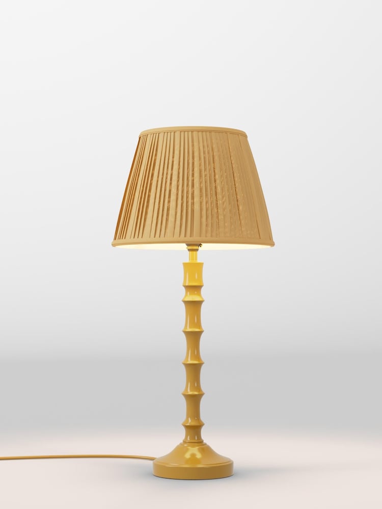 table lamp - Image 1 of 1 table lamp - Image 1 of 1