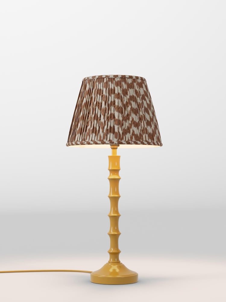 table lamp - Image 1 of 1 table lamp - Image 1 of 1