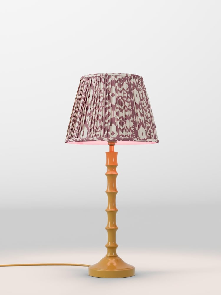 table lamp - Image 1 of 1 table lamp - Image 1 of 1