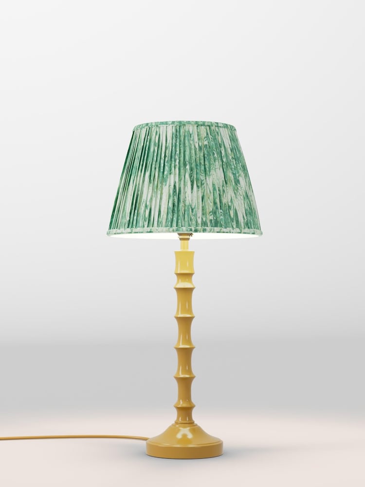 table lamp - Image 1 of 1 table lamp - Image 1 of 1