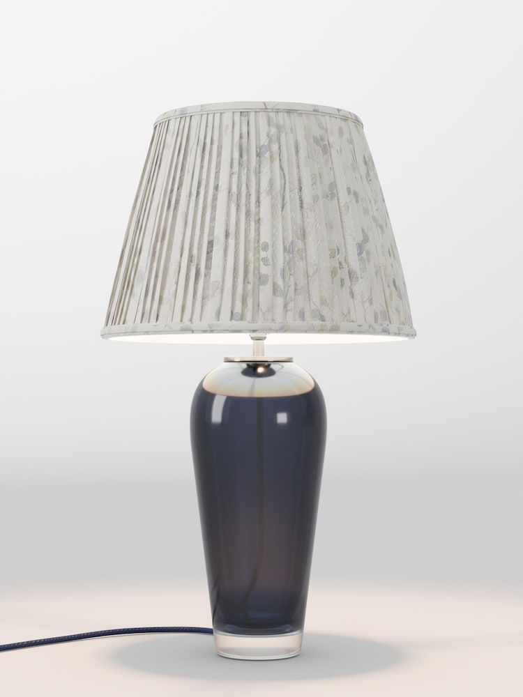 table lamp - Image 1 of 1 table lamp - Image 1 of 1