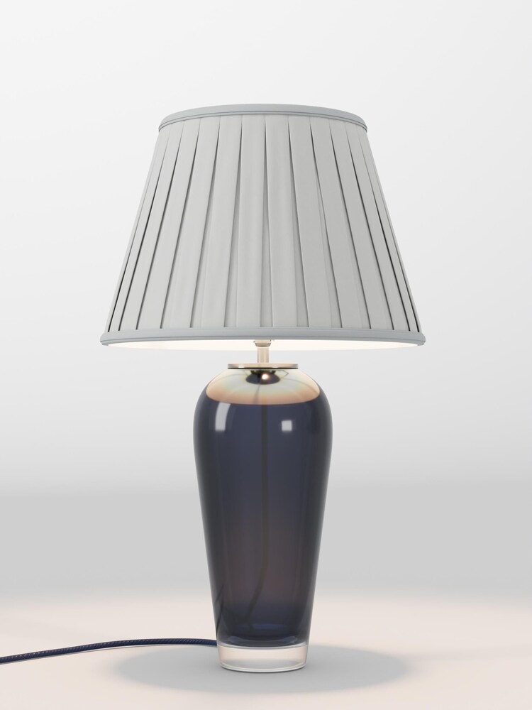 table lamp - Image 1 of 1 table lamp - Image 1 of 1