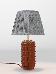 table lamp - Image 1 of 1