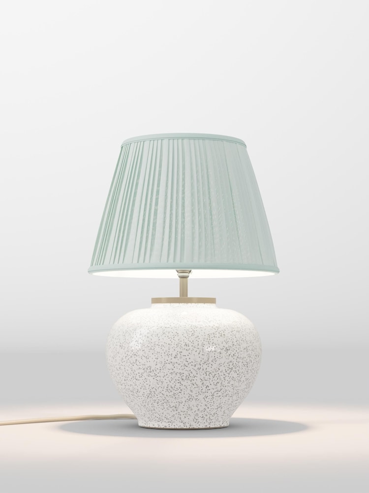 table lamp - Image 1 of 1 table lamp - Image 1 of 1