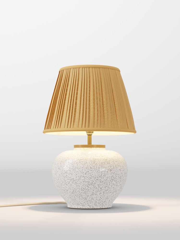 table lamp - Image 1 of 1 table lamp - Image 1 of 1