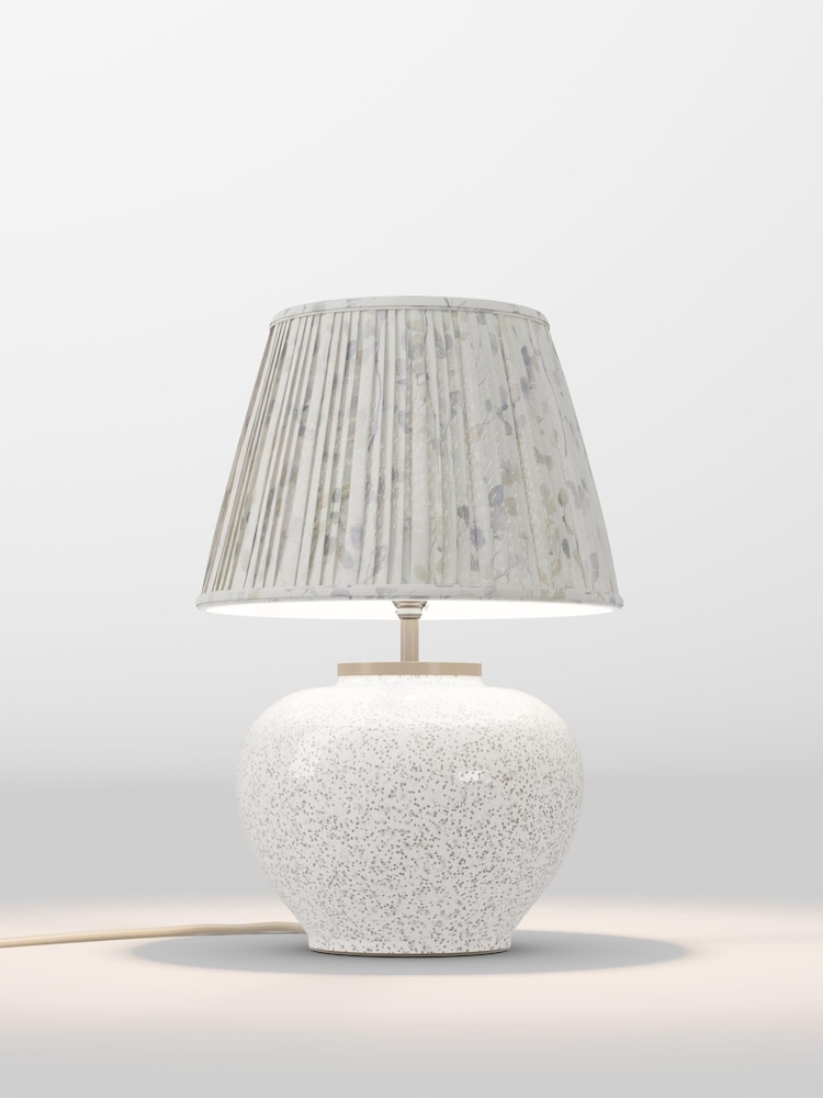 table lamp - Image 1 of 1
