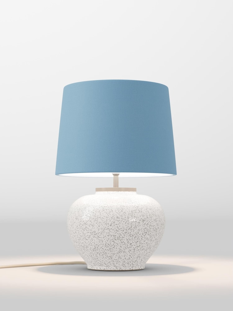 table lamp - Image 1 of 1 table lamp - Image 1 of 1