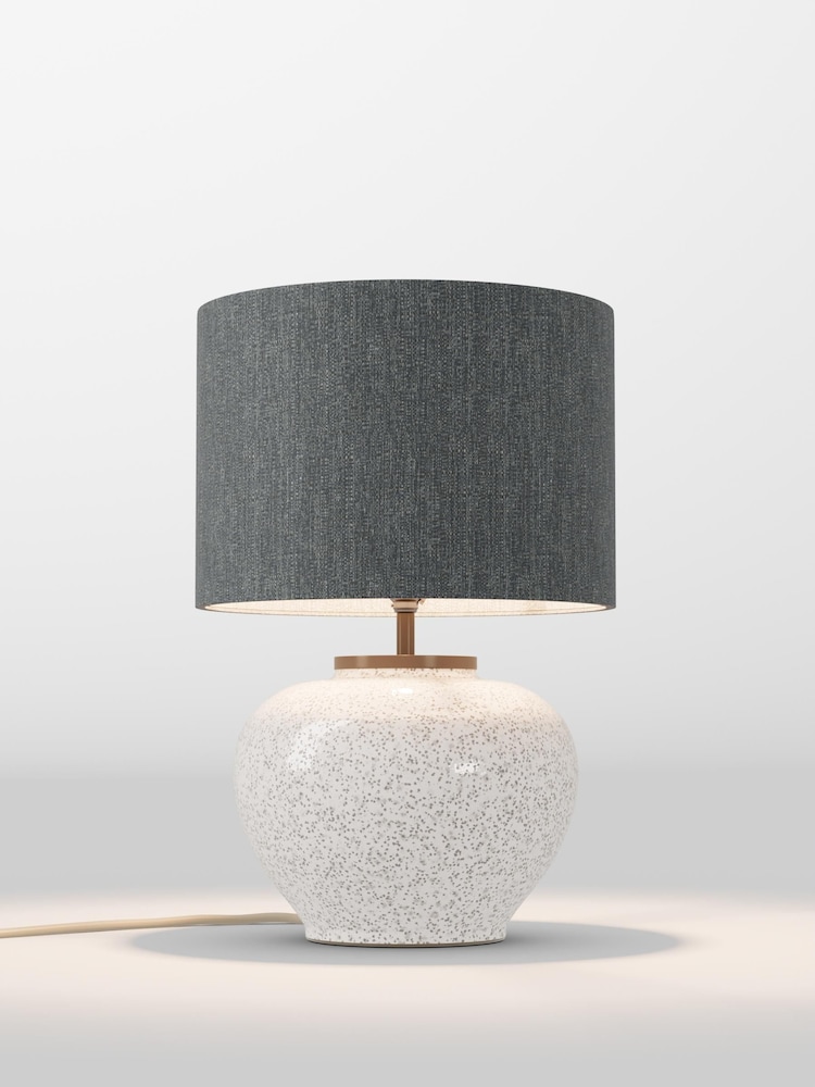 table lamp - Image 1 of 1