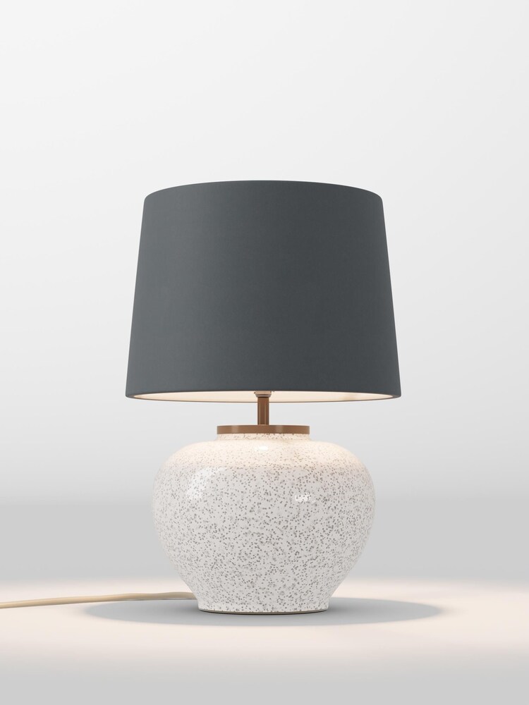 table lamp - Image 1 of 1