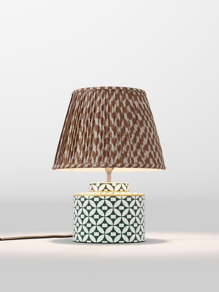 table lamp - Image 1 of 1 table lamp - Image 1 of 1
