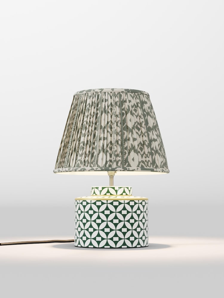table lamp - Image 1 of 1