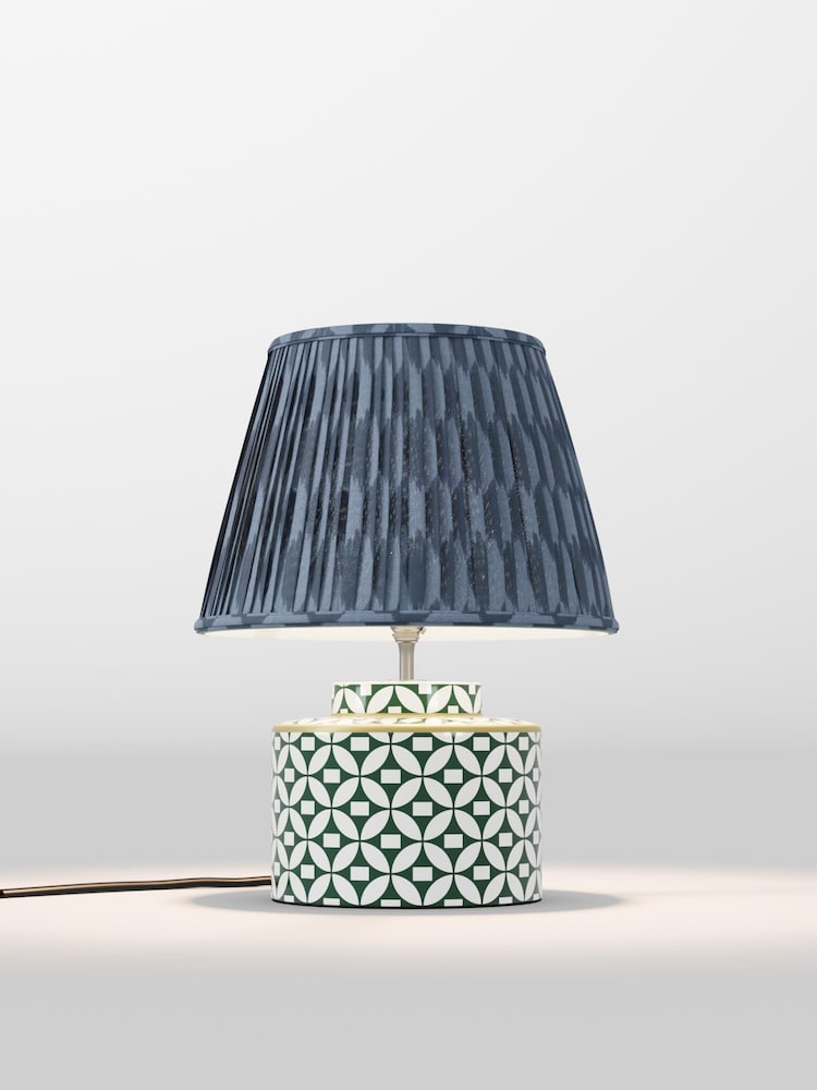 table lamp - Image 1 of 1