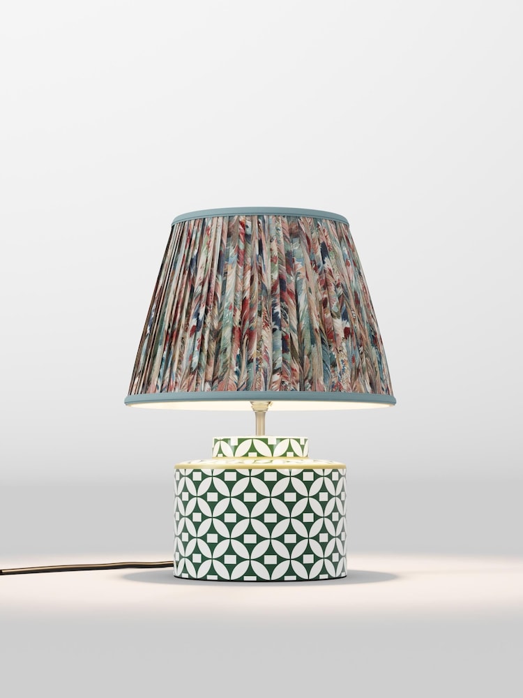 table lamp - Image 1 of 1 table lamp - Image 1 of 1