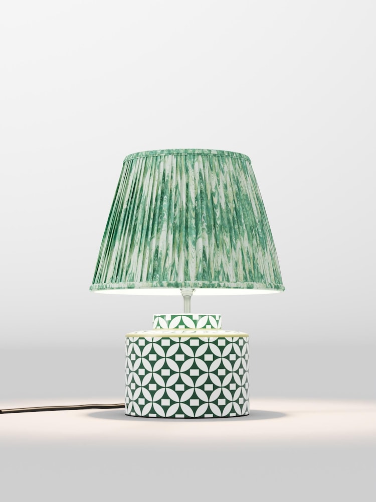 table lamp - Image 1 of 1 table lamp - Image 1 of 1