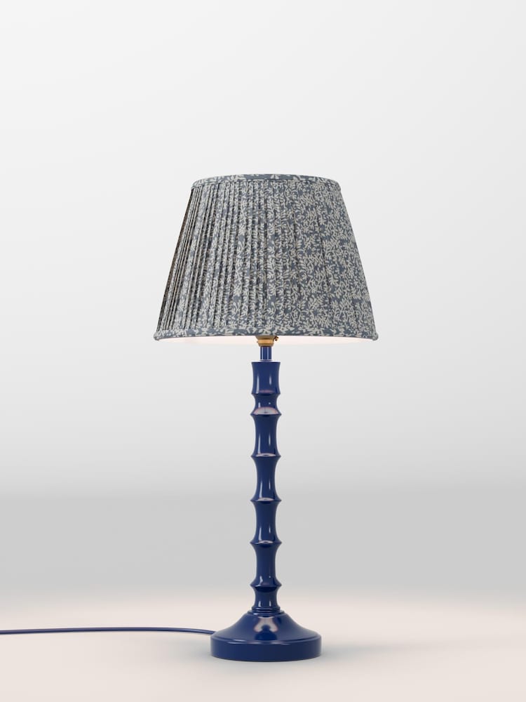 table lamp - Image 1 of 1