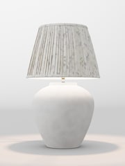 table lamp - Image 1 of 1