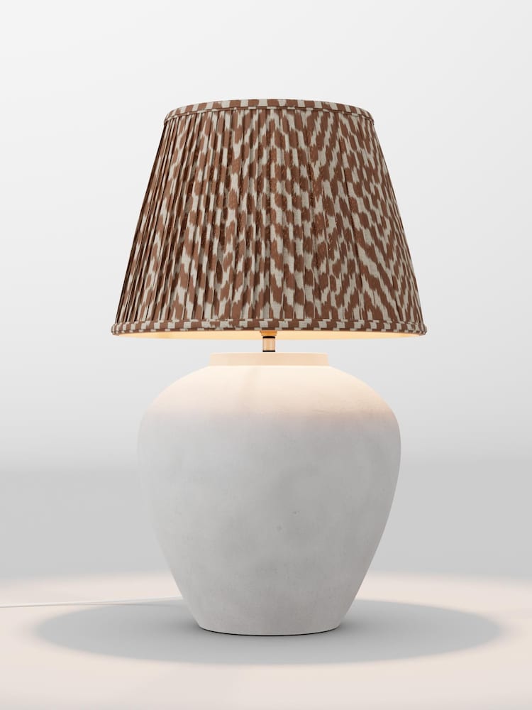 table lamp - Image 1 of 1