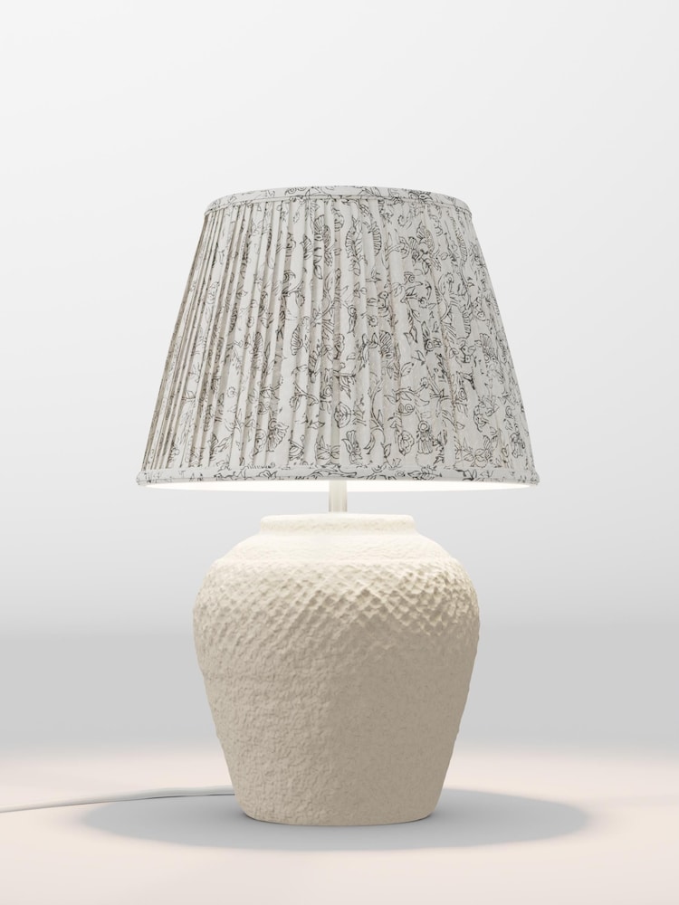 table lamp - Image 1 of 1