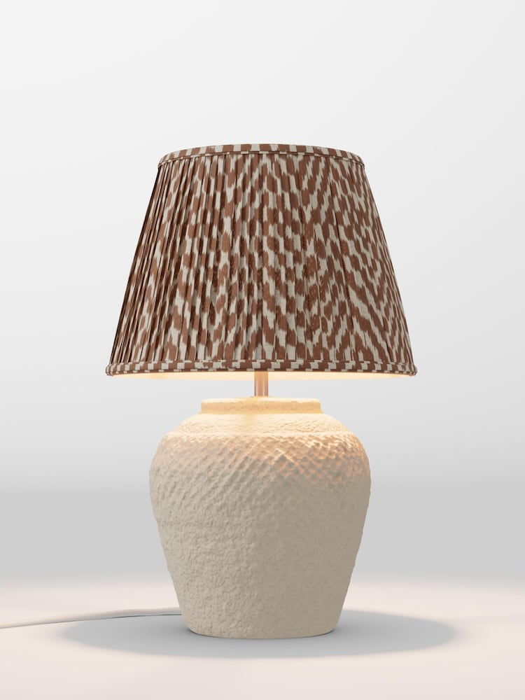 table lamp - Image 1 of 1