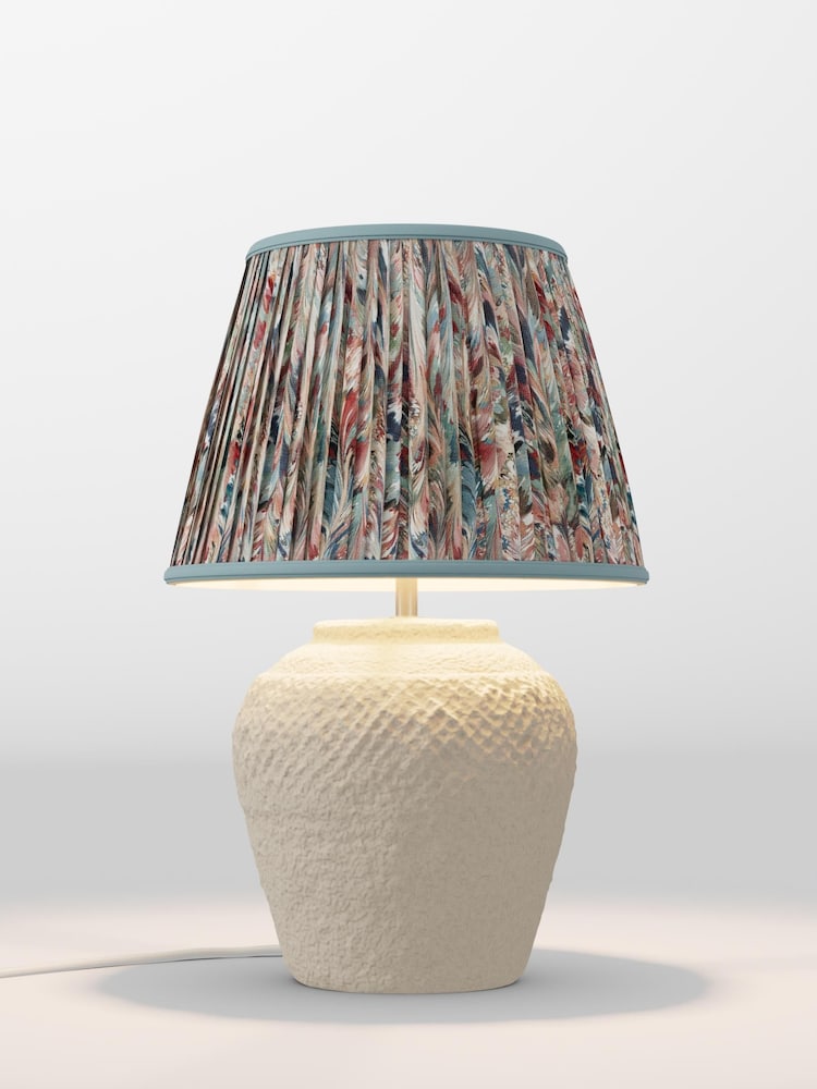 table lamp - Image 1 of 1 table lamp - Image 1 of 1