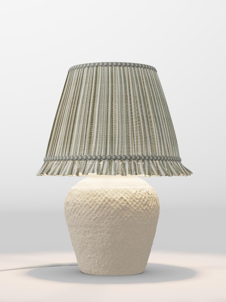 table lamp - Image 1 of 1 table lamp - Image 1 of 1