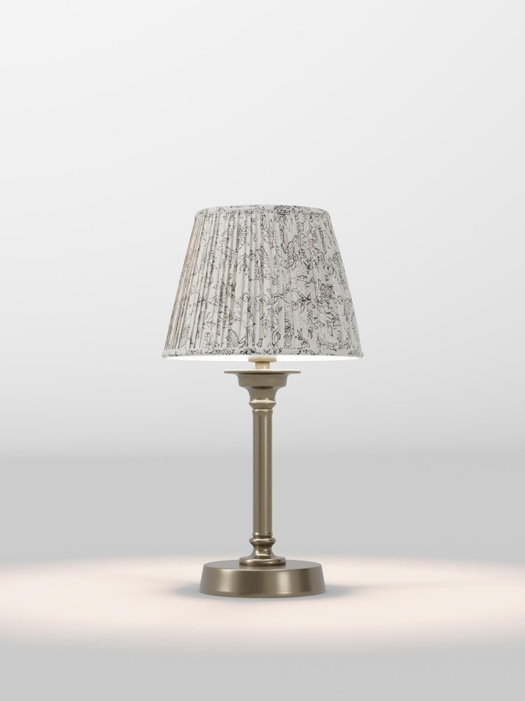 table lamp - Image 1 of 1 table lamp - Image 1 of 1