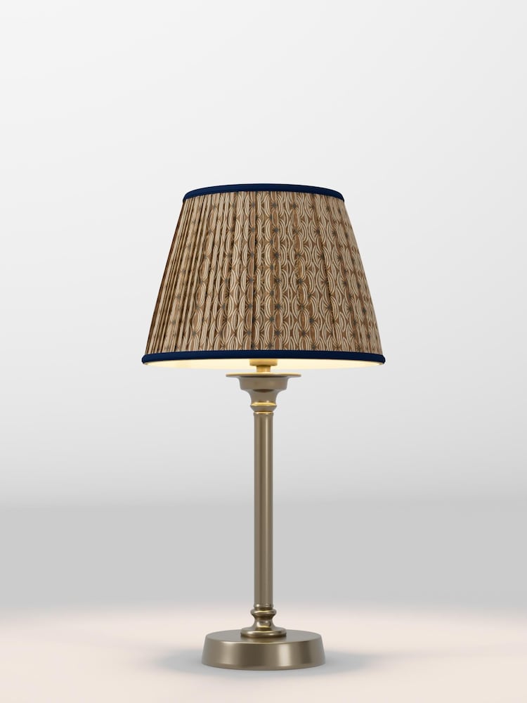 table lamp - Image 1 of 1 table lamp - Image 1 of 1