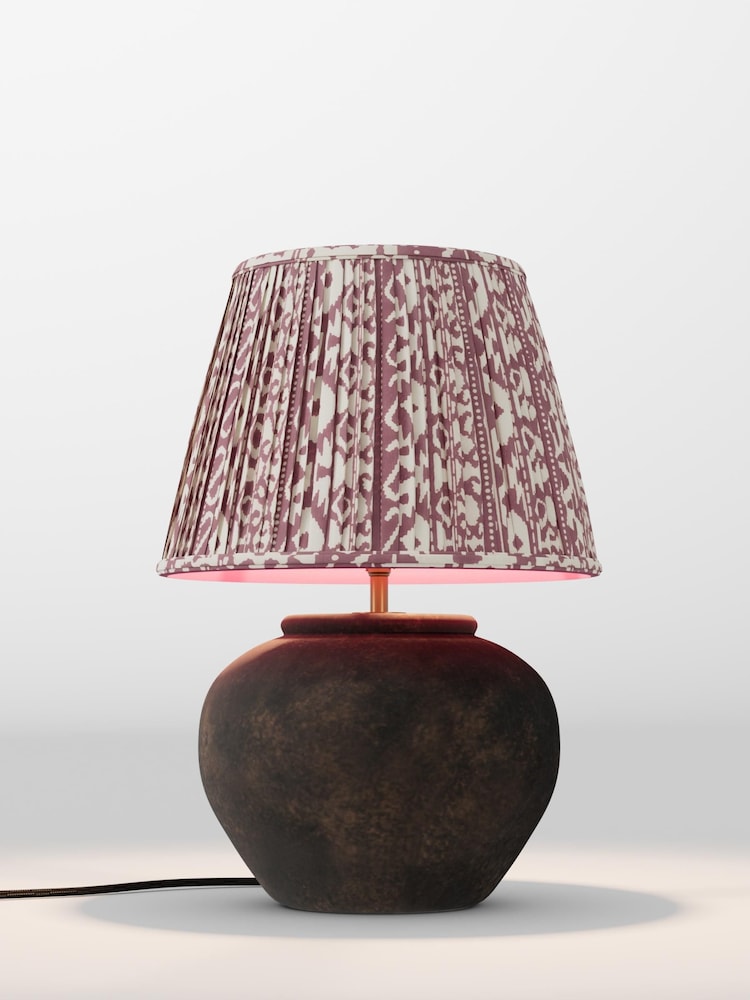 table lamp - Image 1 of 1 table lamp - Image 1 of 1