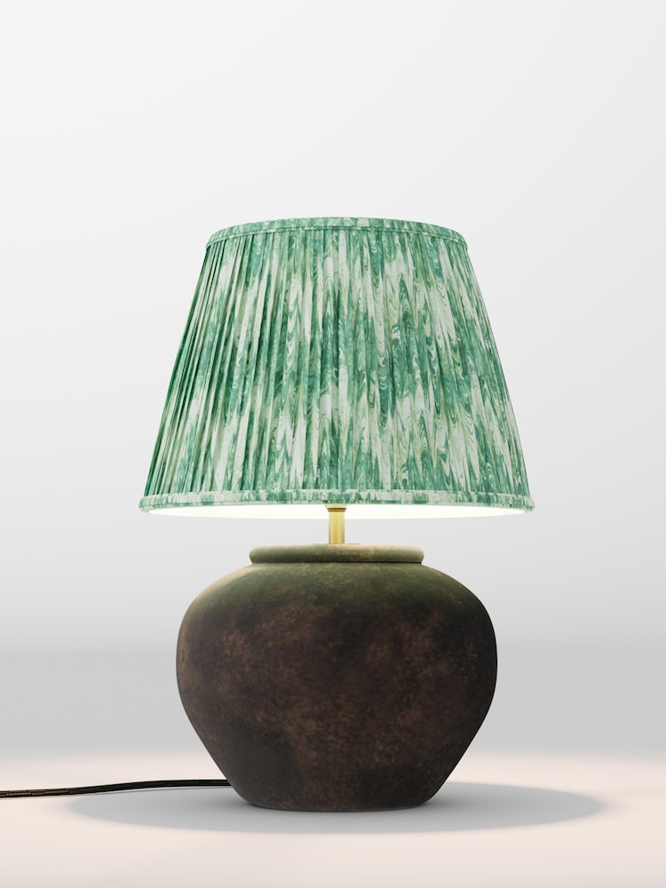 table lamp - Image 1 of 1 table lamp - Image 1 of 1
