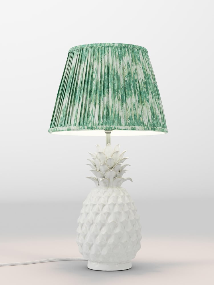 table lamp - Image 1 of 1 table lamp - Image 1 of 1