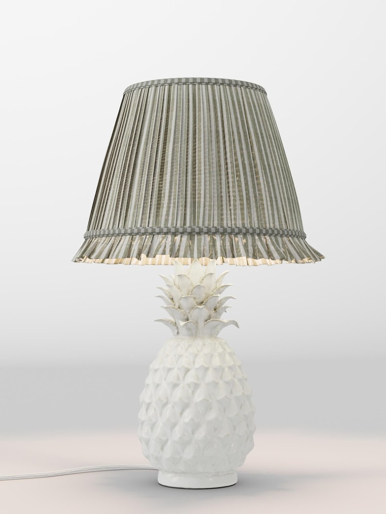 table lamp - Image 1 of 1 table lamp - Image 1 of 1
