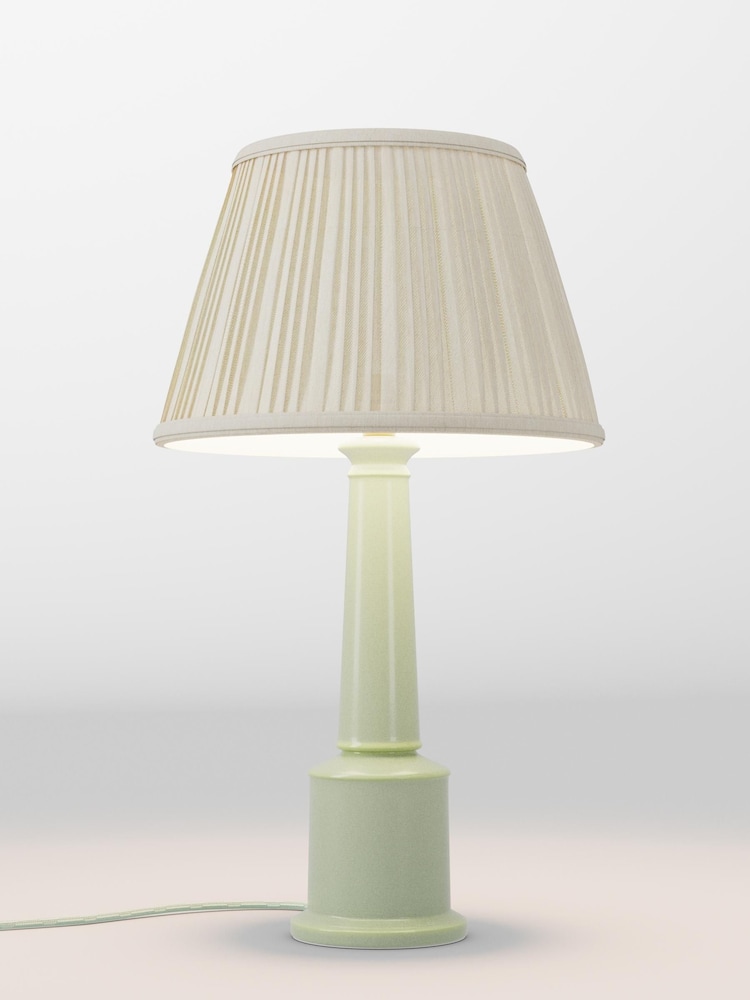 table lamp - Image 1 of 1 table lamp - Image 1 of 1