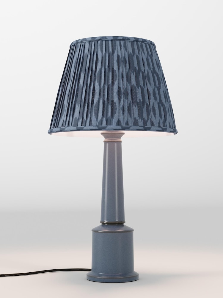 table lamp - Image 1 of 1