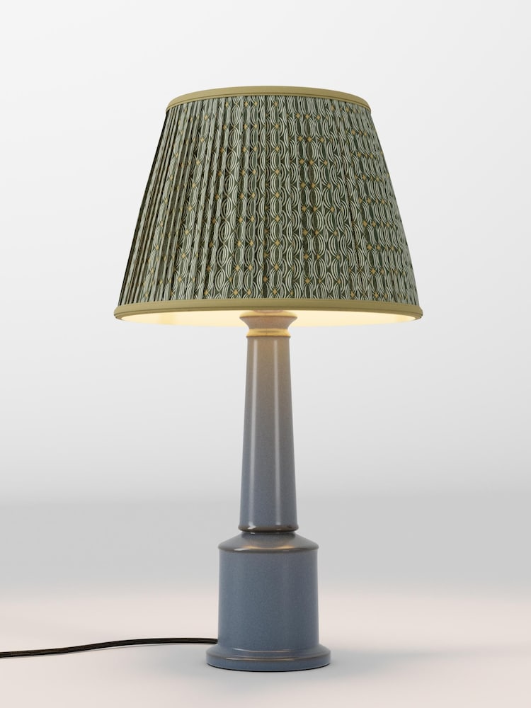 table lamp - Image 1 of 1 table lamp - Image 1 of 1