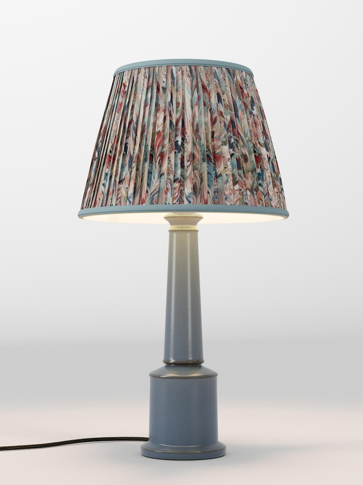 table lamp - Image 1 of 1 table lamp - Image 1 of 1