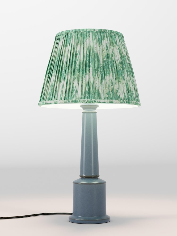 table lamp - Image 1 of 1